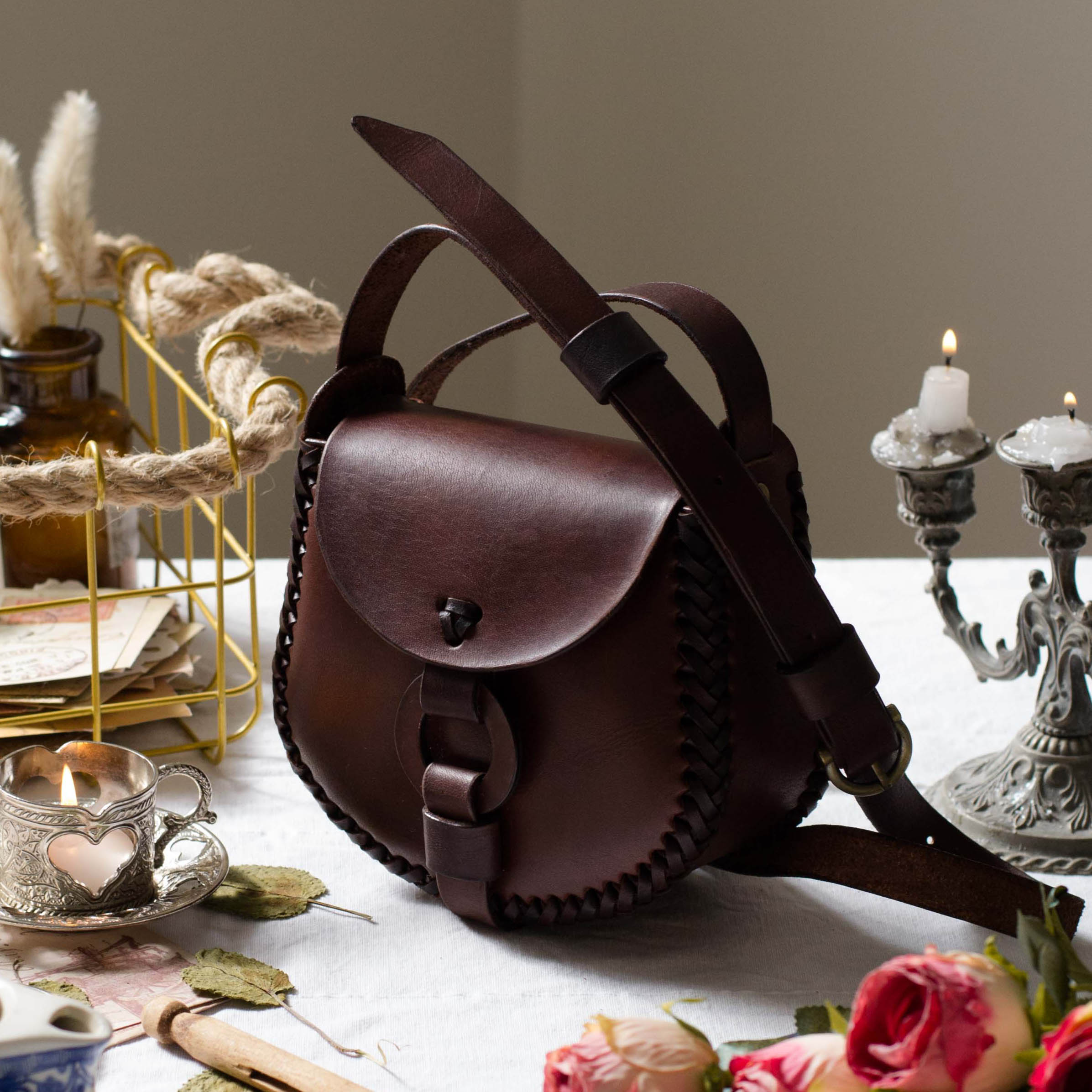 شنطة جلد طبيعي vintage