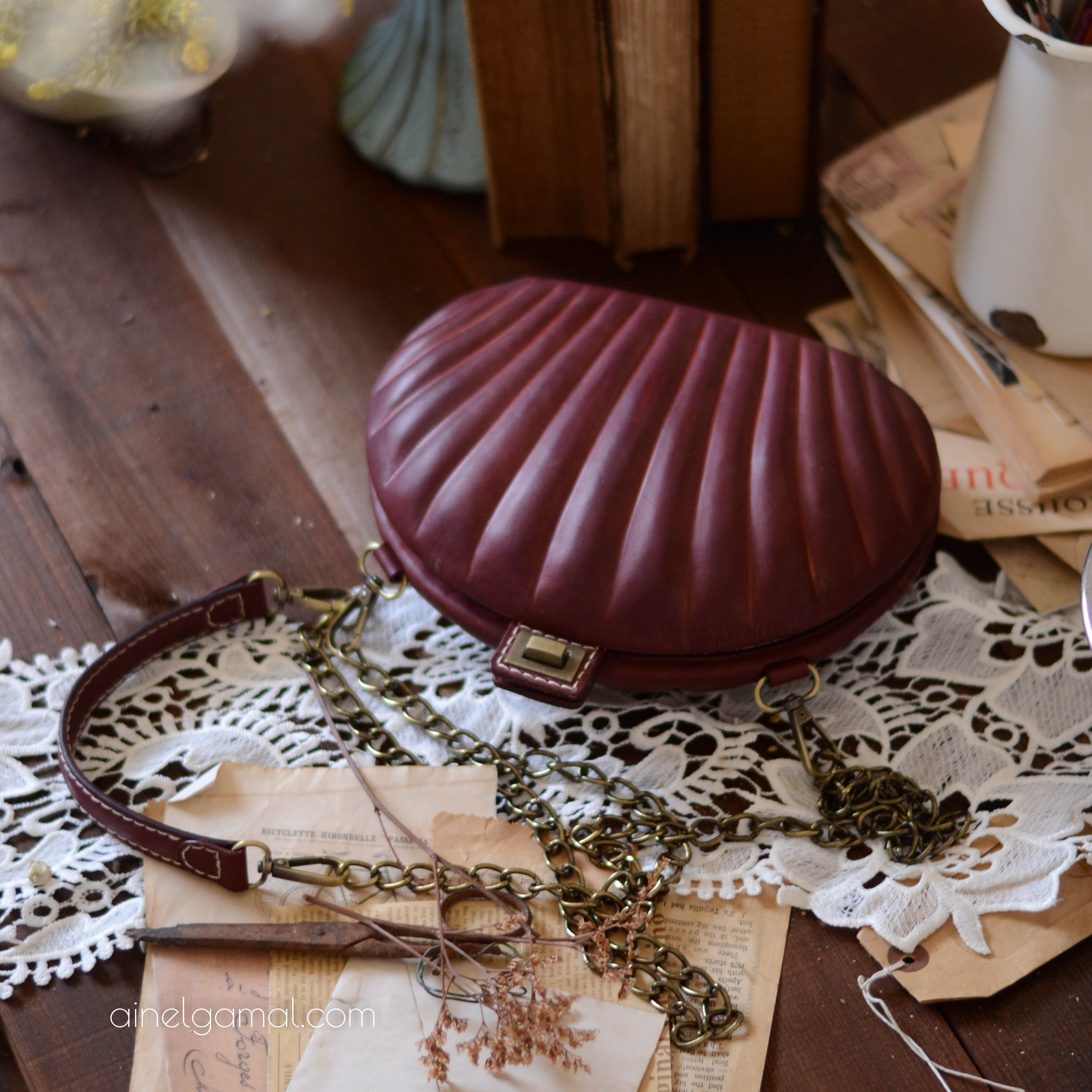 shell leather bag hand- molded